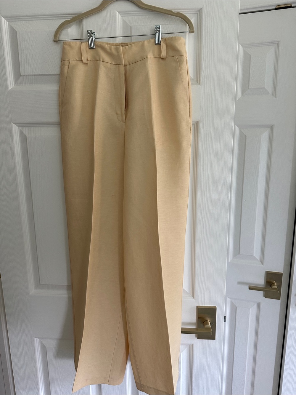 Wide-Leg Dress Pants in pale yellow